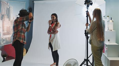 Behind the Scenes Photo Shoot .